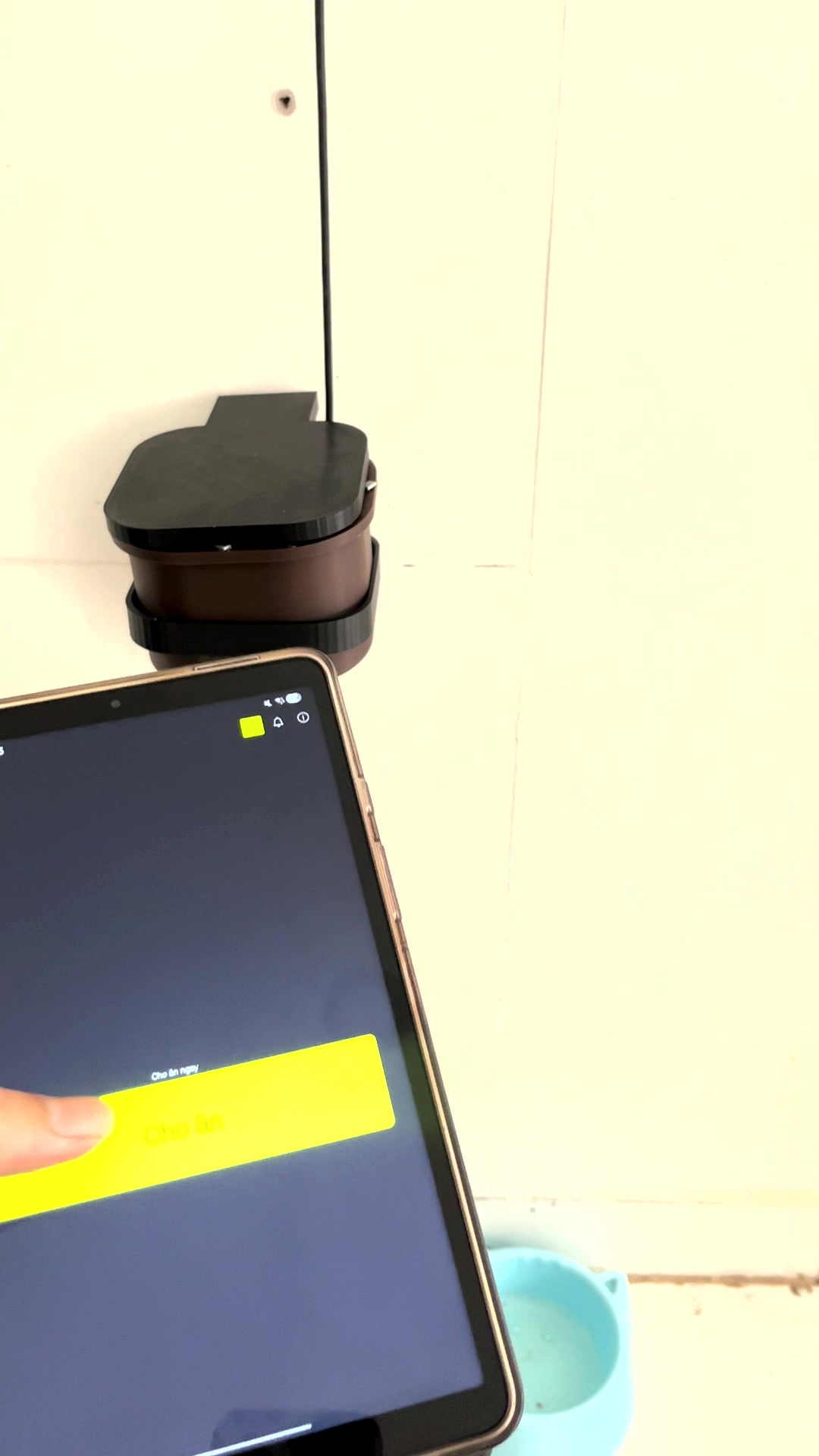 ESP32 Automatic Pet Feeder